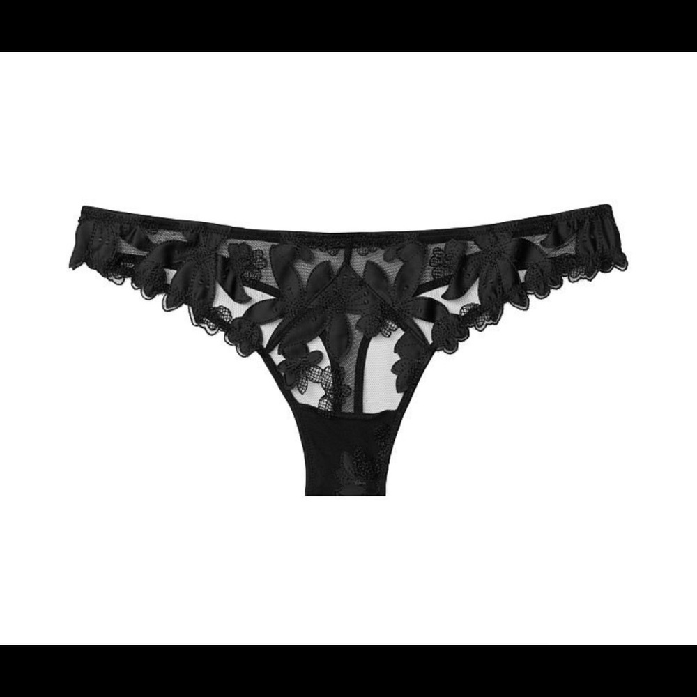 Victoria’s Secret VERY SEXY Floral Embroidered Thong Panty Black Size L